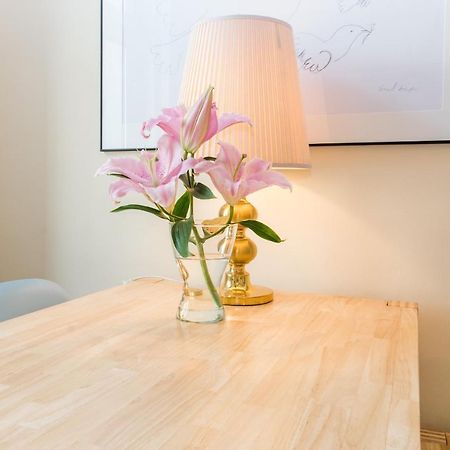 Beautiful Viennese Apartment Εξωτερικό φωτογραφία