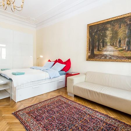 Beautiful Viennese Apartment Εξωτερικό φωτογραφία