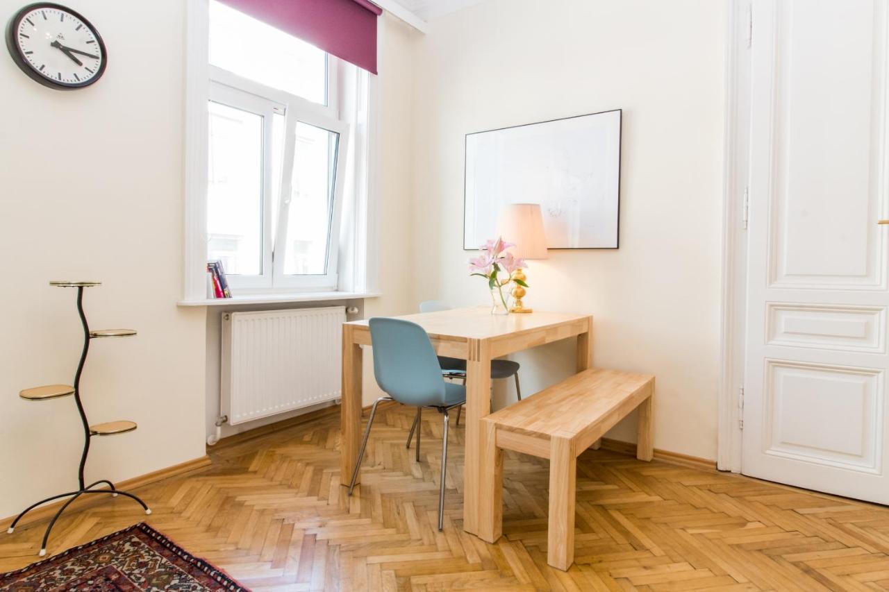 Beautiful Viennese Apartment Εξωτερικό φωτογραφία