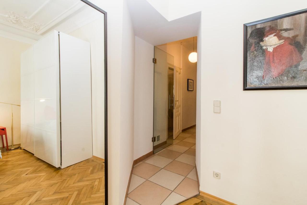Beautiful Viennese Apartment Εξωτερικό φωτογραφία