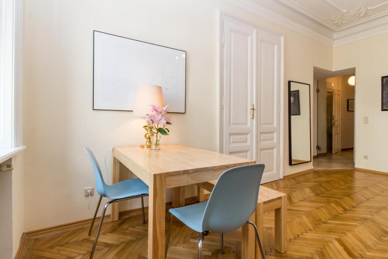 Beautiful Viennese Apartment Εξωτερικό φωτογραφία